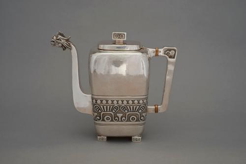 Coffee pot