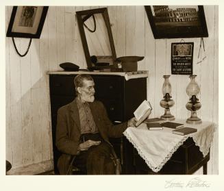 Interior of postmaster Brown's home at Old Rag. Shenandoah National Park, Virginia, October 1935